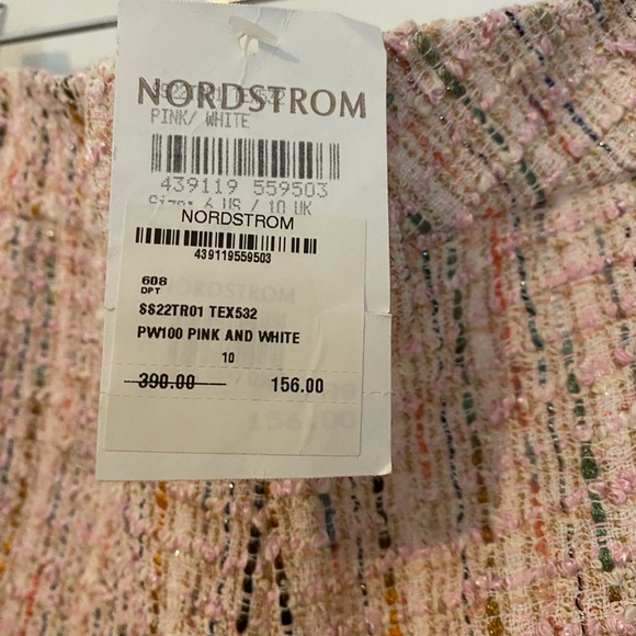 SHUSHU/TONG Tweed Shorts - Picture 6 of 6